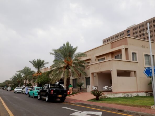 Villa for rent Bahria Town Karachi