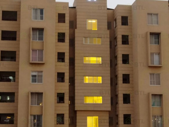 3 bed apartments for rent bahria town karachi