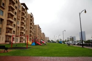 flat for rent in bahria town karachi