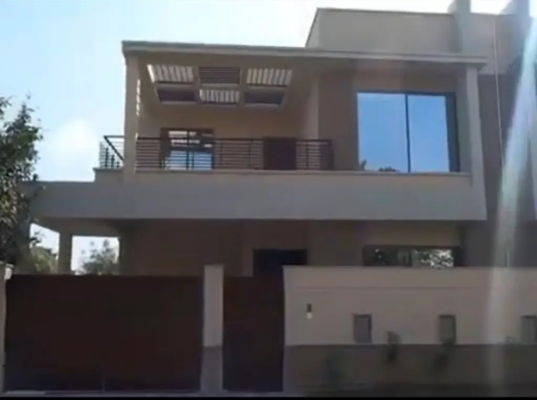 Bahria Town Karachi P6 house outside