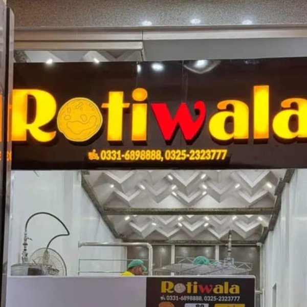 Roti wala in Bahria Town Karachi